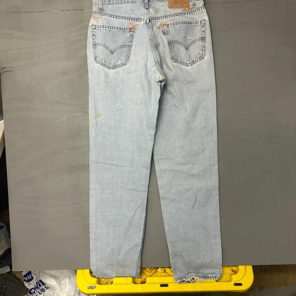 Levis 550 Relaxed Fit Light‎ Wash Distressed Jeans Mens 34x34 Tapered Leg Blue
